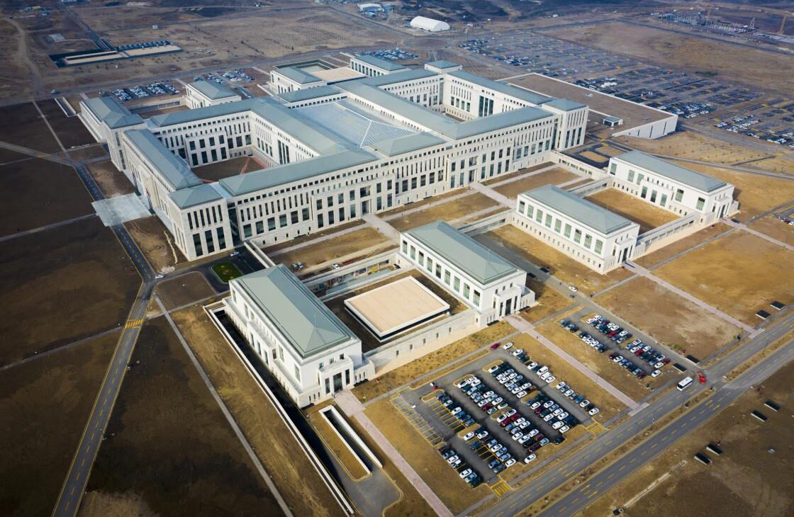 MÜSTEŞAR KONUTU ETRAFI ANDEZİT BAZALT MERMER YAPIM İŞLERİ